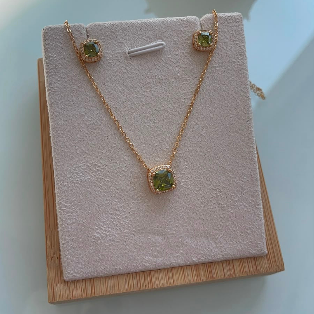 Conjunto Coração Dourado com Zircônia - Imagem 2